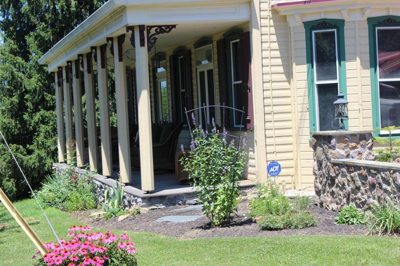 Carriage Stop Bed & Breakfast Palmyra Exteriör bild